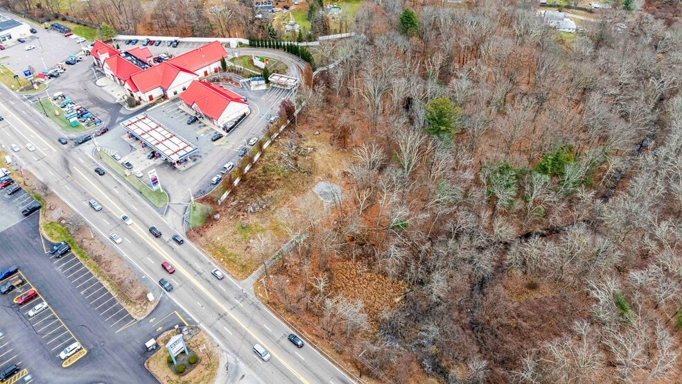 138 Washington St, Attleboro, MA for sale - Building Photo - Image 3 of 6