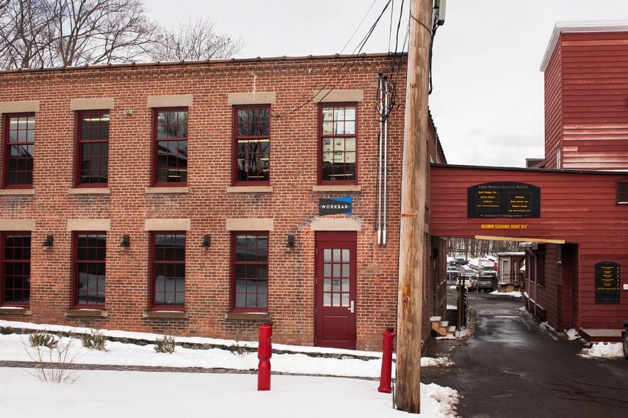1167 Massachusetts Ave, Arlington, MA for lease - Building Photo - Image 1 of 11