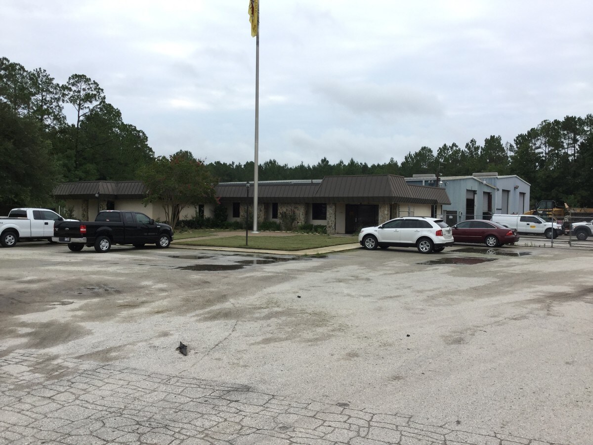 1701 Blanding Blvd, Middleburg, FL 32068