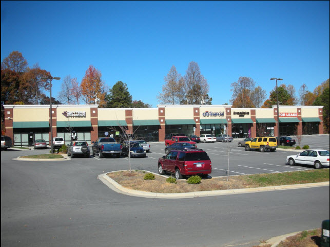 1650 Liberty Dr, Thomasville, NC for lease Building Photo- Image 1 of 14