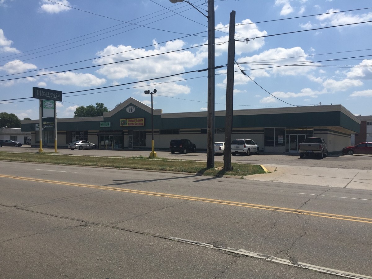 16051631 W Atherton Rd, Flint, MI 48507