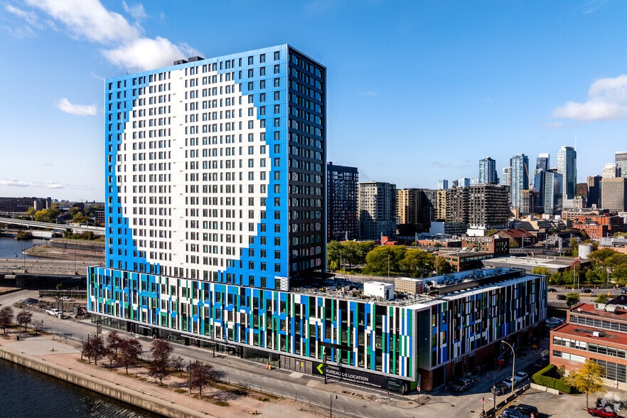 997 Rue De La Commune O, Montréal, QC for lease - Primary Photo - Image 1 of 31