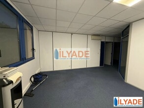 Office in Marseille for sale Interior Photo- Image 2 of 7