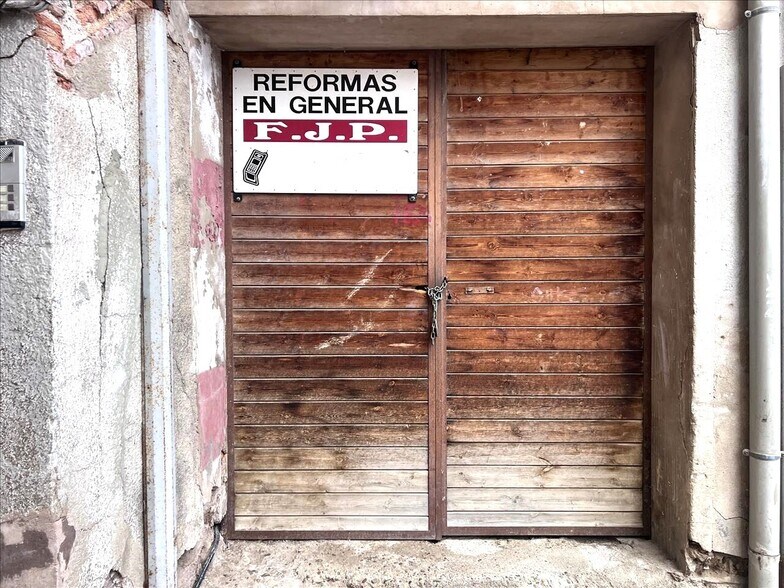 Retail in Calahorra for sale - Building Photo - Image 2 of 12