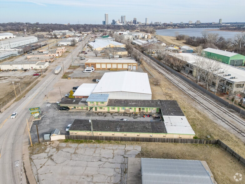 3320 Charles Page Blvd, Tulsa, OK for sale - Aerial - Image 3 of 4