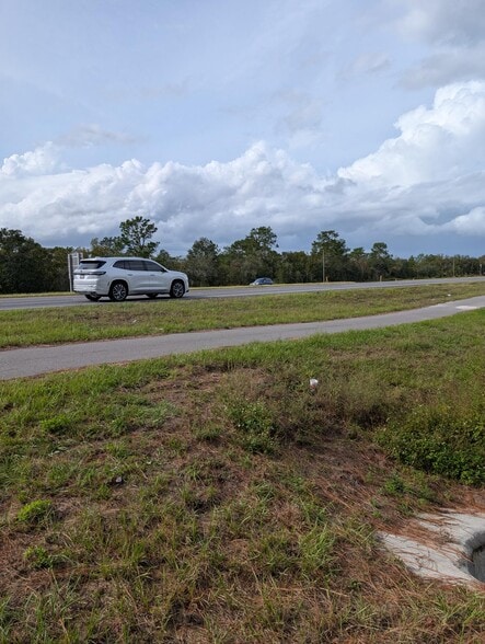 9115 S Suncoast Blvd, Homosassa, FL for sale - Building Photo - Image 2 of 4