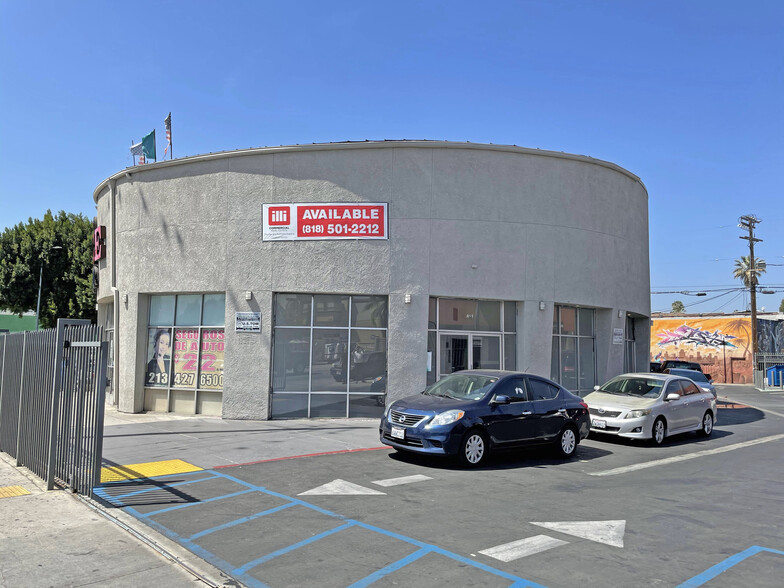 2101-2117 W Pico Blvd, Los Angeles, CA for lease - Building Photo - Image 2 of 9