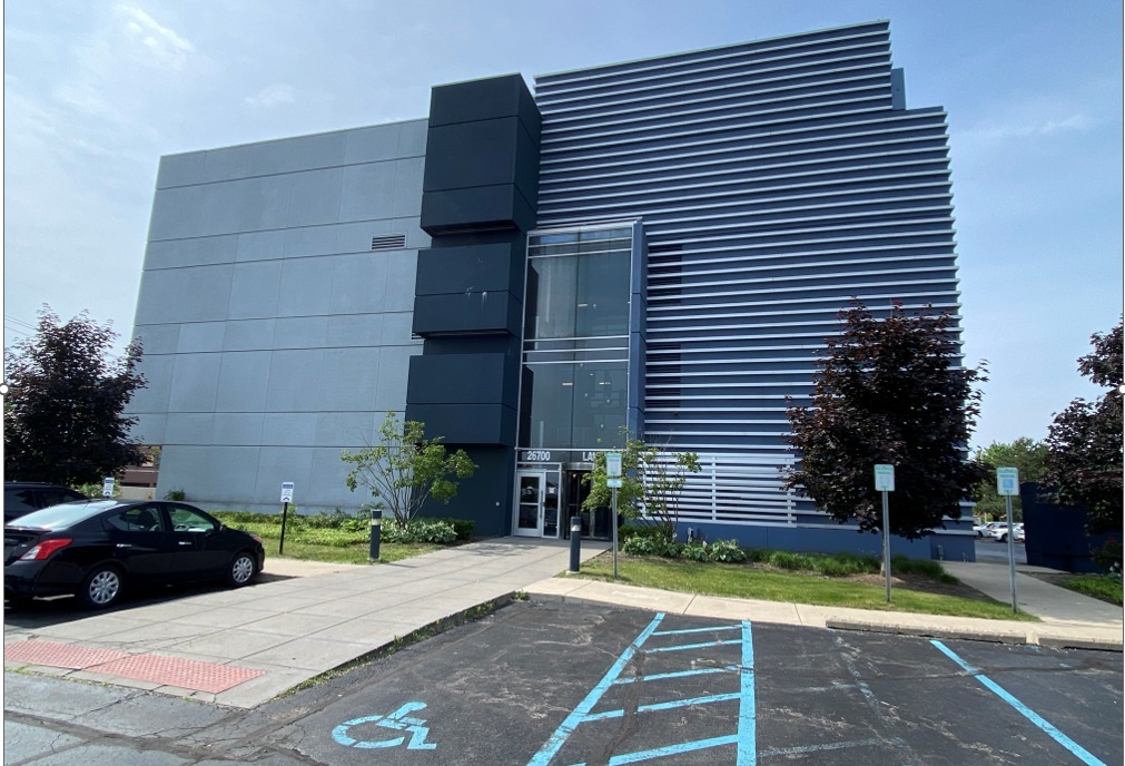 26700 Lahser Rd, Southfield, MI for lease Building Photo- Image 1 of 2