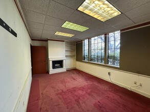 1042 W Hedding St, San Jose, CA for lease Building Photo- Image 2 of 6