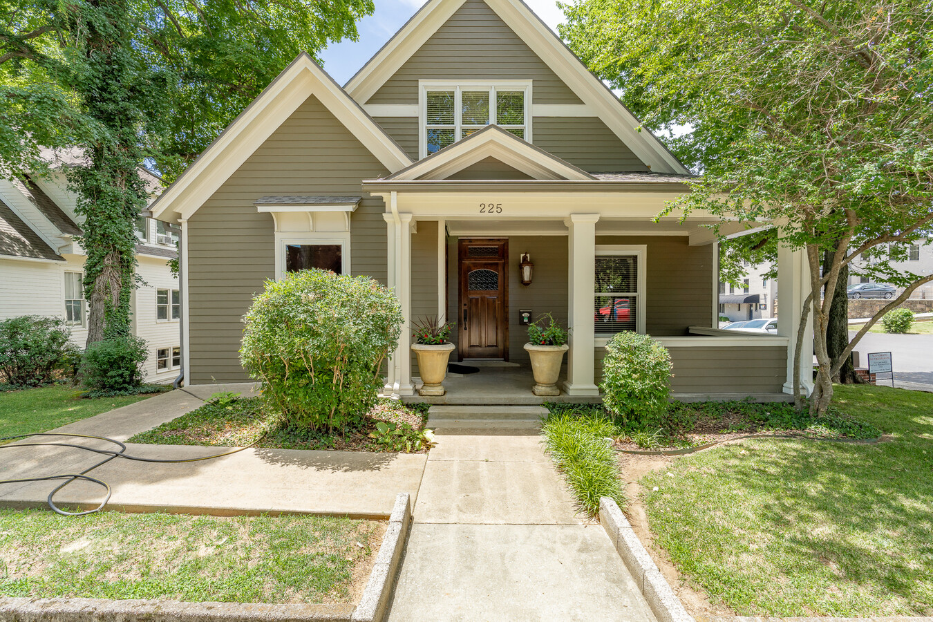 225 N East Ave, Fayetteville, Ar 72701 