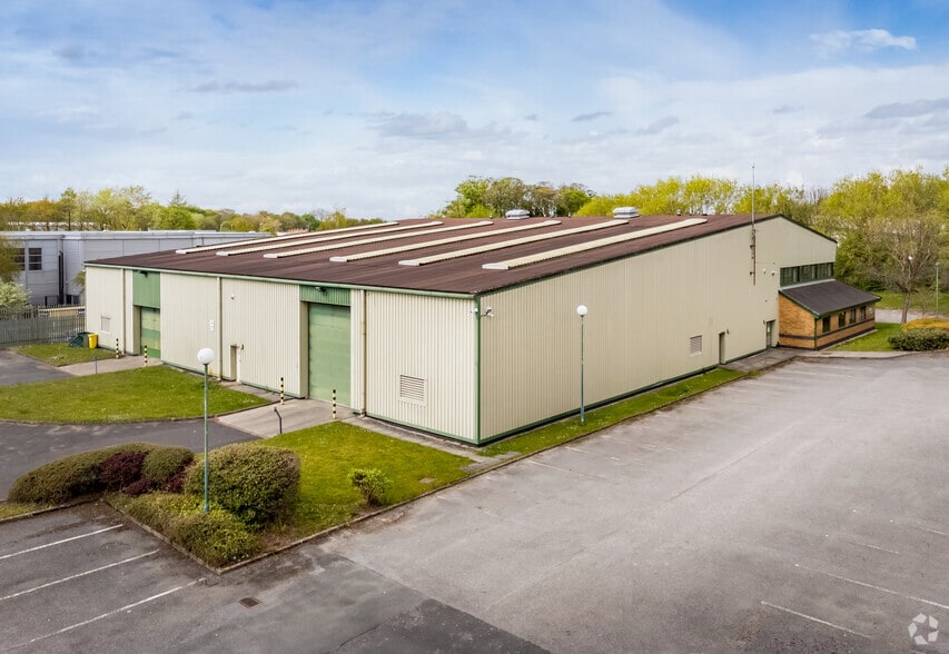 Overbrook Ln, Knowsley for sale - Primary Photo - Image 1 of 1