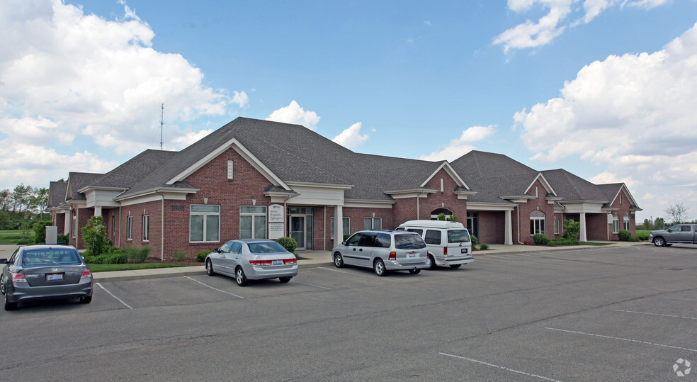 1861 Towne Park Dr, Troy, OH for lease - Primary Photo - Image 1 of 12