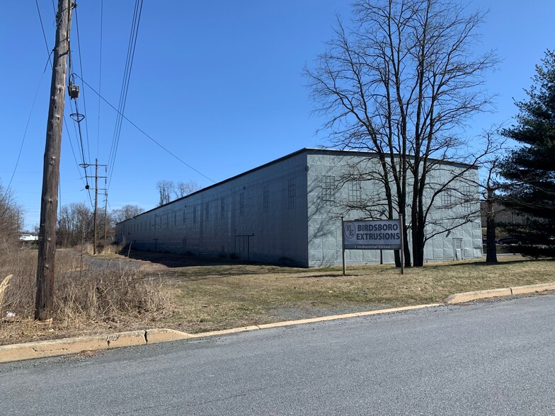 1 Industrial Dr, Birdsboro, PA for sale - Building Photo - Image 1 of 1