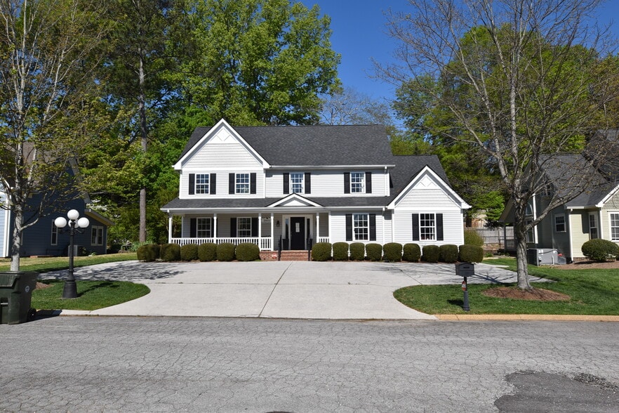 7374 Applegate Ln, Chattanooga, TN 37421