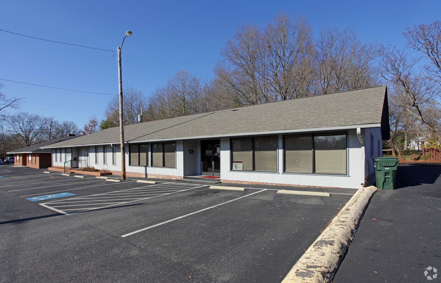 910 E Garrison Blvd, Gastonia, NC 28054