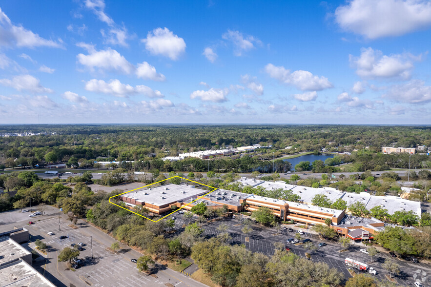 6711 W Newberry Rd, Gainesville, FL for sale - Primary Photo - Image 1 of 25