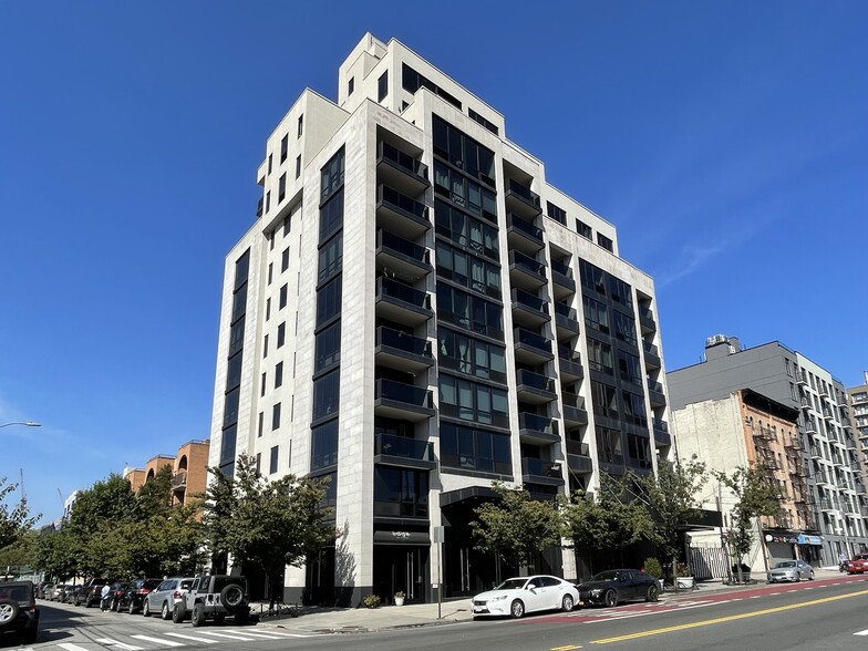 2740 21st St, Long Island City, NY for sale - Building Photo - Image 1 of 1