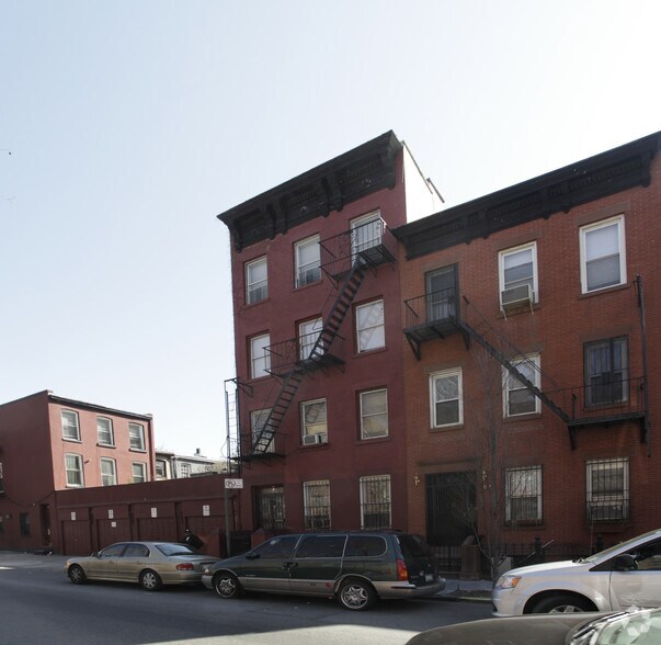 187 Bond St, Brooklyn, NY for sale - Primary Photo - Image 1 of 1