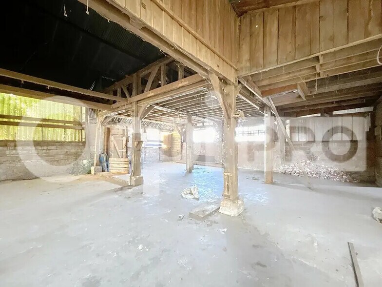 Industrial in Clermont for lease - Interior Photo - Image 2 of 2