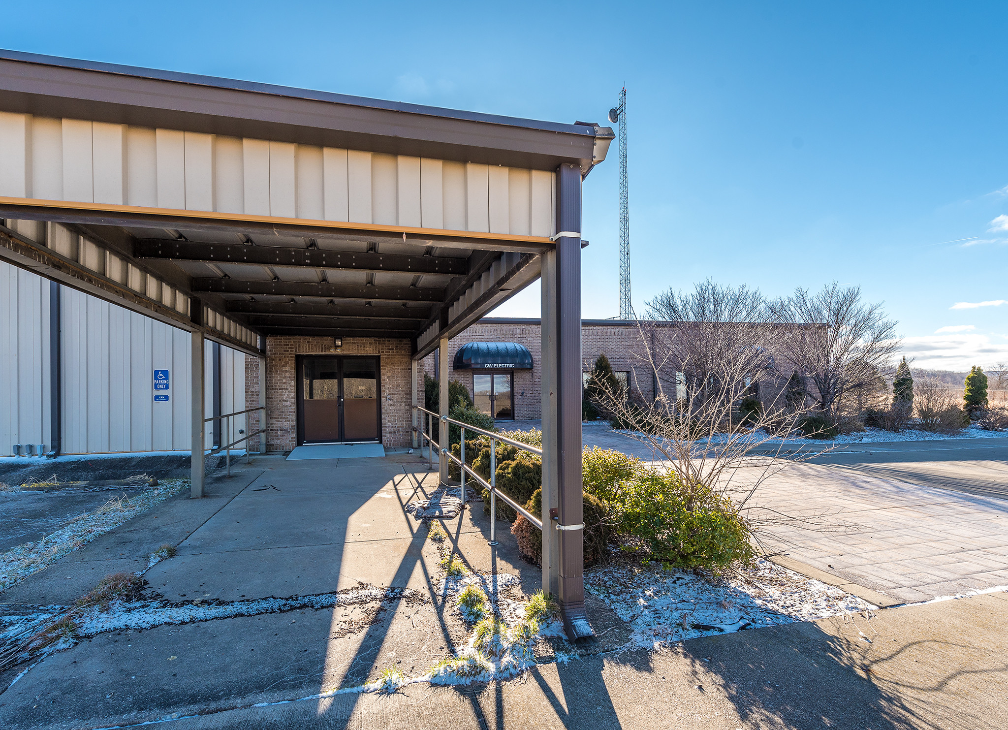 279 Cw Ave, Ashland, KY for sale Primary Photo- Image 1 of 1