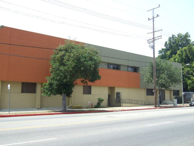 1303 Mirasol St, Los Angeles, CA for lease - Building Photo - Image 2 of 18