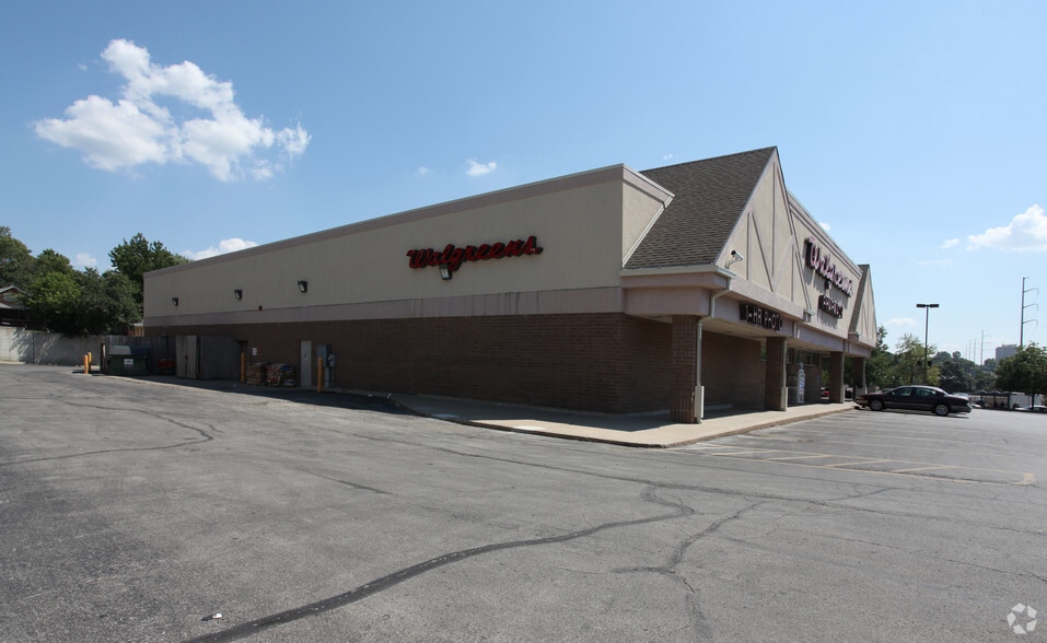 1100 E 63rd St, Kansas City, MO for lease - Building Photo - Image 3 of 5