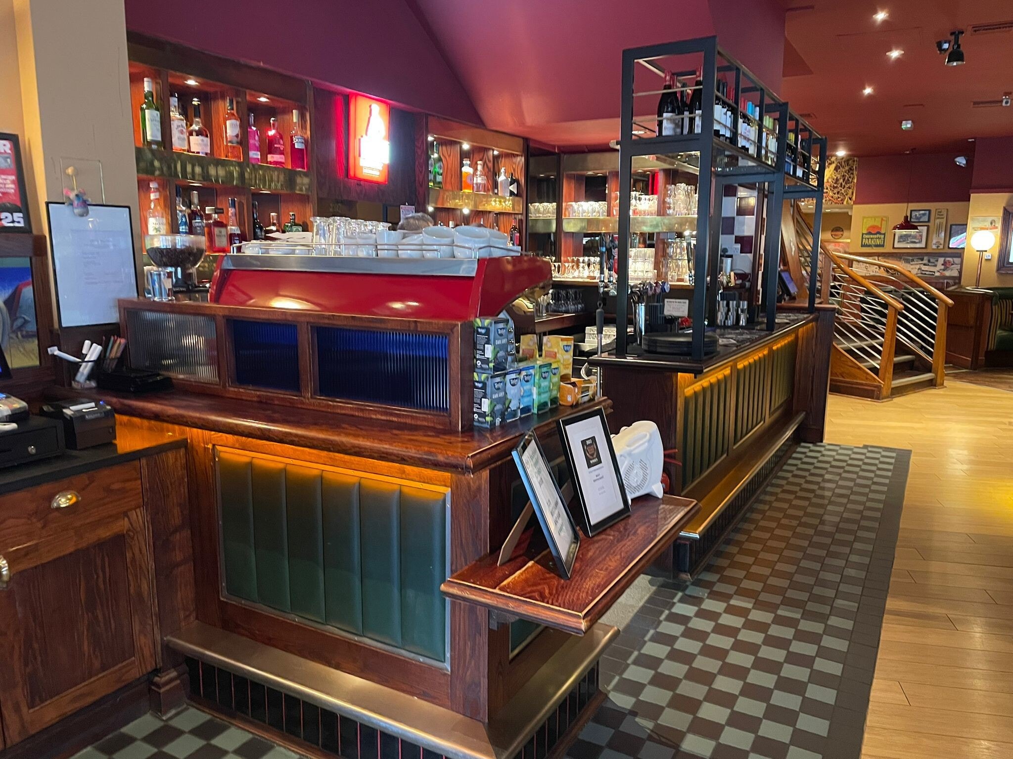 1-7 Dumbarton Rd, Stirling for lease Interior Photo- Image 1 of 7