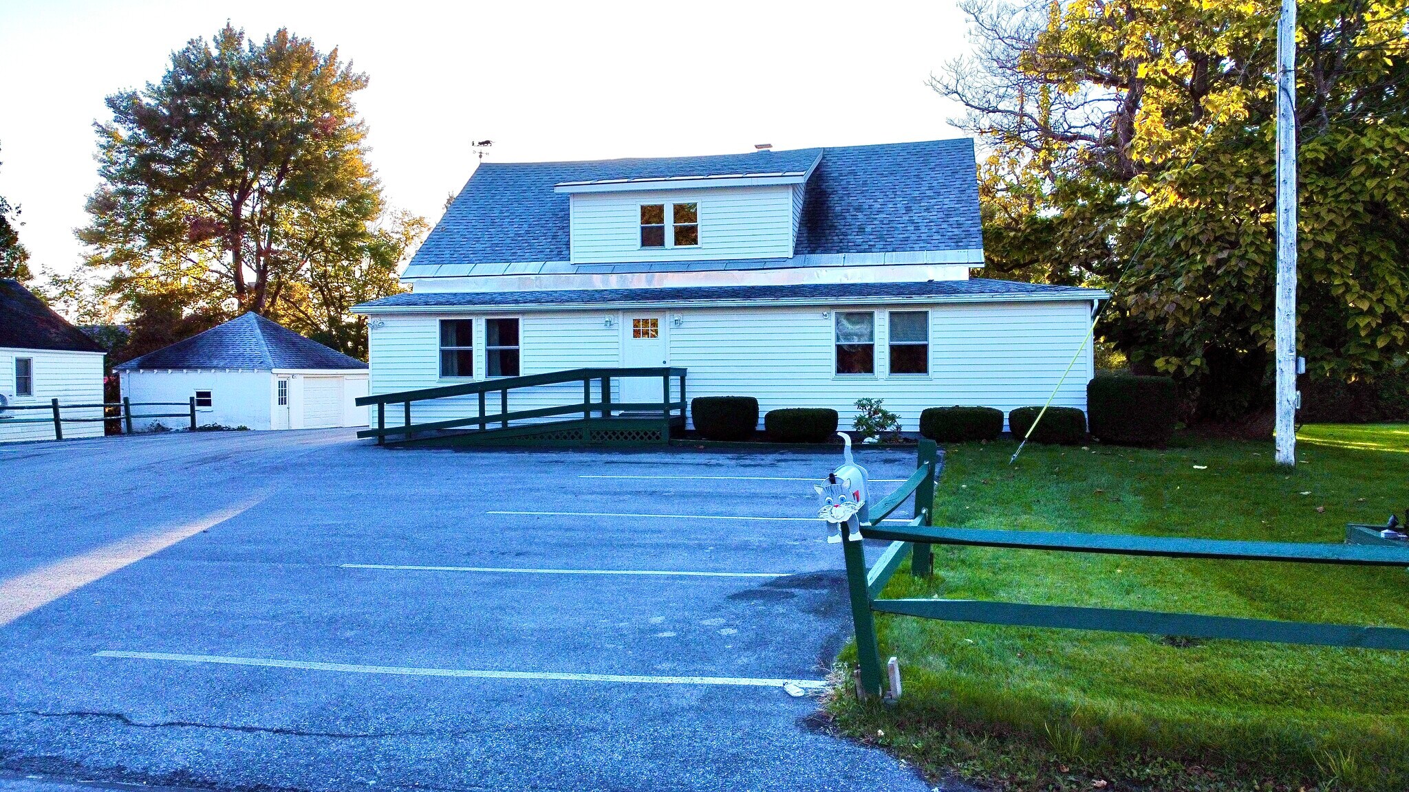 2825 Paris Green, Sauquoit, NY 13456