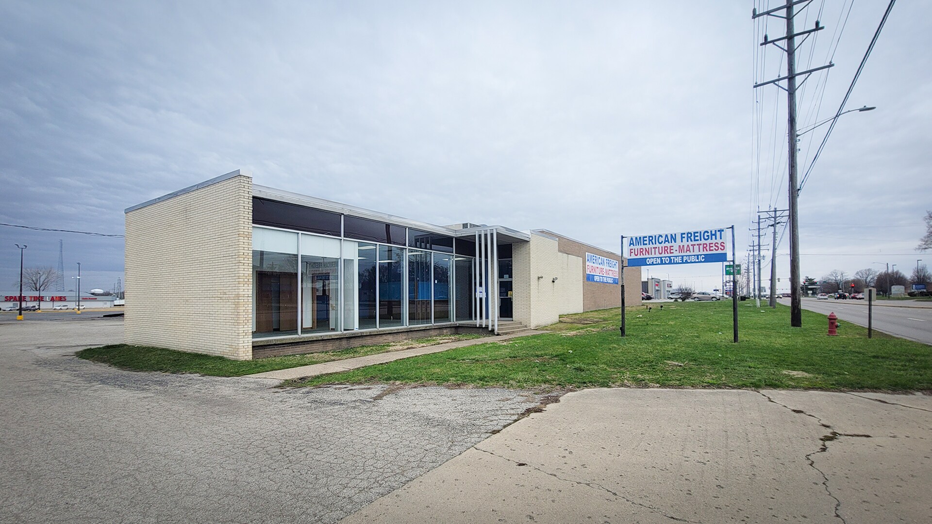 1291 E Pershing Rd, Decatur, IL for sale Building Photo- Image 1 of 1
