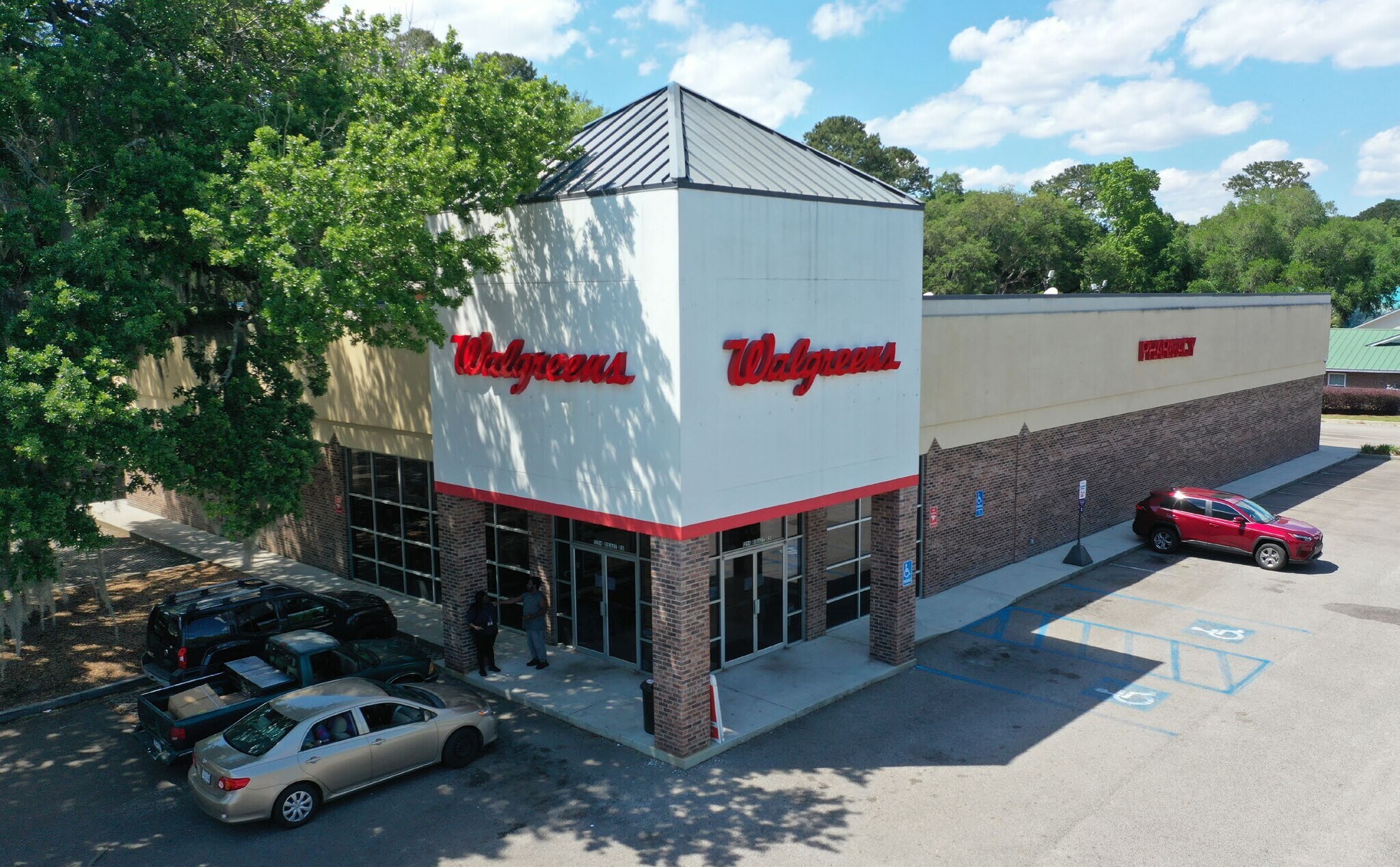 1294 Ribaut Rd, Beaufort, SC for sale Building Photo- Image 1 of 1