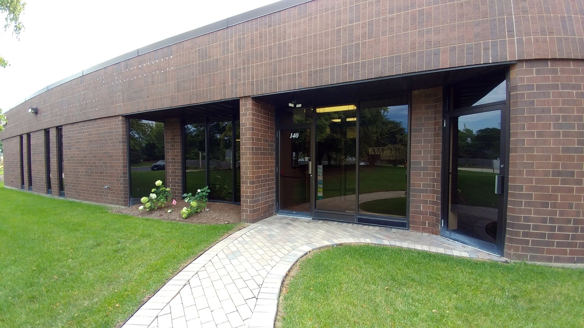 550 E Devon Ave, Itasca, IL for sale Building Photo- Image 1 of 1