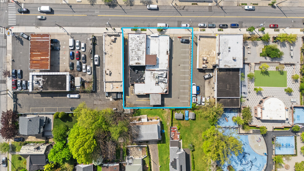 755 Forest Ave, Staten Island, NY for lease - Aerial - Image 3 of 8