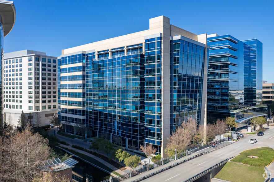 4 Waterway Square Pl, The Woodlands, TX for lease - Building Photo - Image 1 of 6