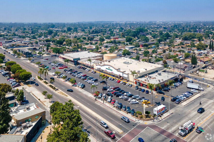 15101-15215 Atlantic Ave, Compton, CA for lease - Building Photo - Image 3 of 6