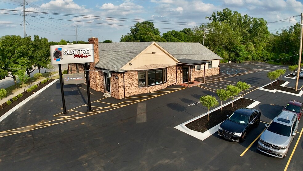 28975 Grand River Ave, Farmington Hills, MI for sale - Building Photo - Image 3 of 27