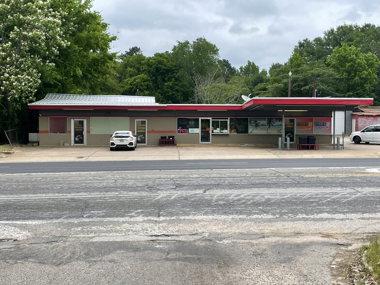 1925 E Main St, Nacogdoches, TX for sale - Primary Photo - Image 1 of 12