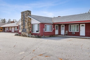 Mollyockett Motel - Pub