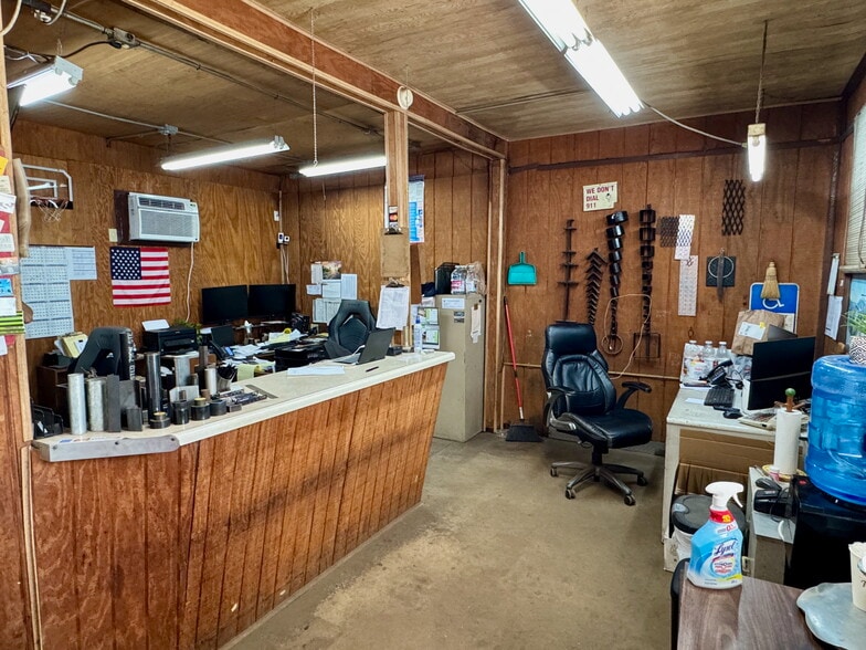 4200 E 7th Ave, Tampa, FL for sale - Building Photo - Image 3 of 12