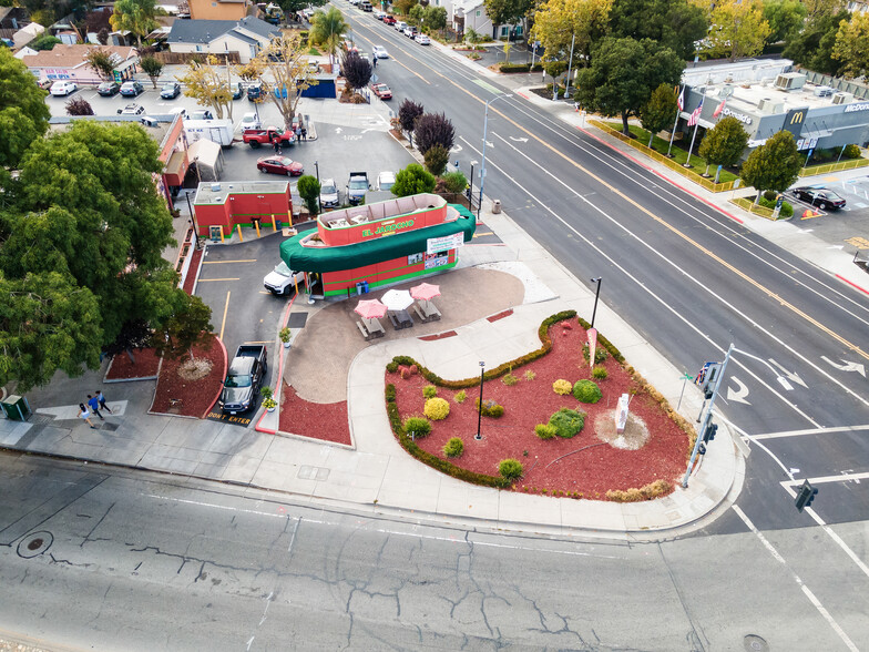 2395 University Ave, East Palo Alto, CA for sale - Primary Photo - Image 1 of 1