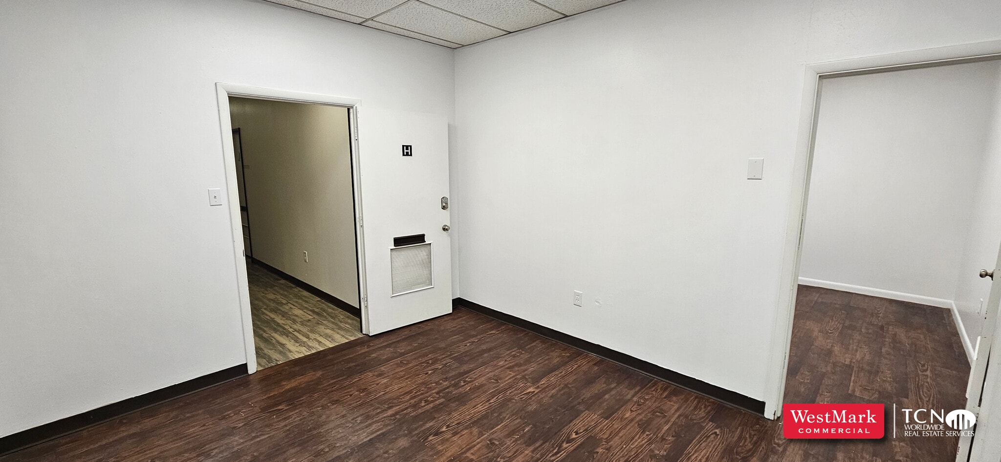 2315 50th St, Lubbock, TX for lease Interior Photo- Image 1 of 4