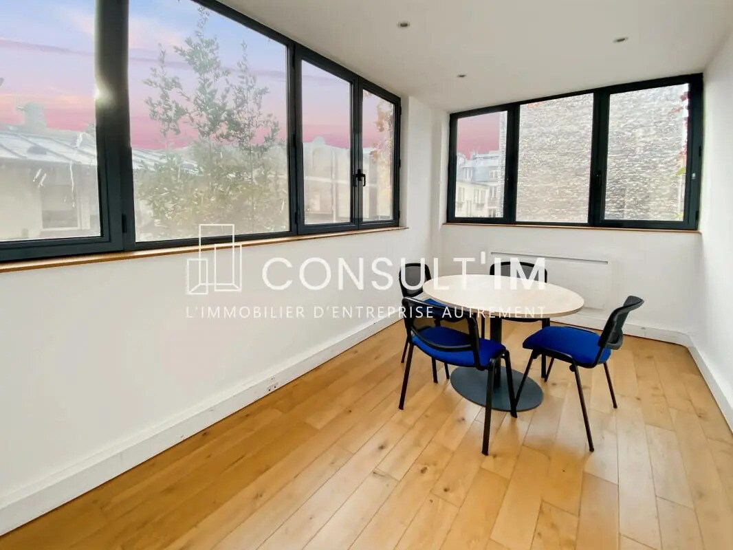 Office in Paris for lease Building Photo- Image 1 of 10