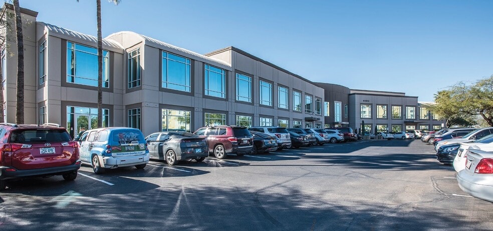 6402 E Superstition Springs Blvd, Mesa, AZ for lease - Building Photo - Image 1 of 8