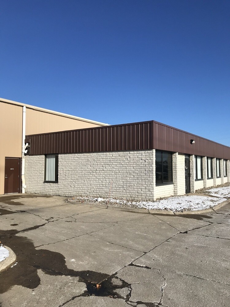 777 W Smith Rd N, Medina, OH for sale Building Photo- Image 1 of 1