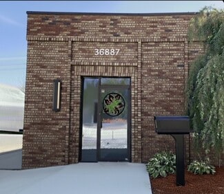 More details for 36887 Schoolcraft Rd, Livonia, MI - Coworking for Lease