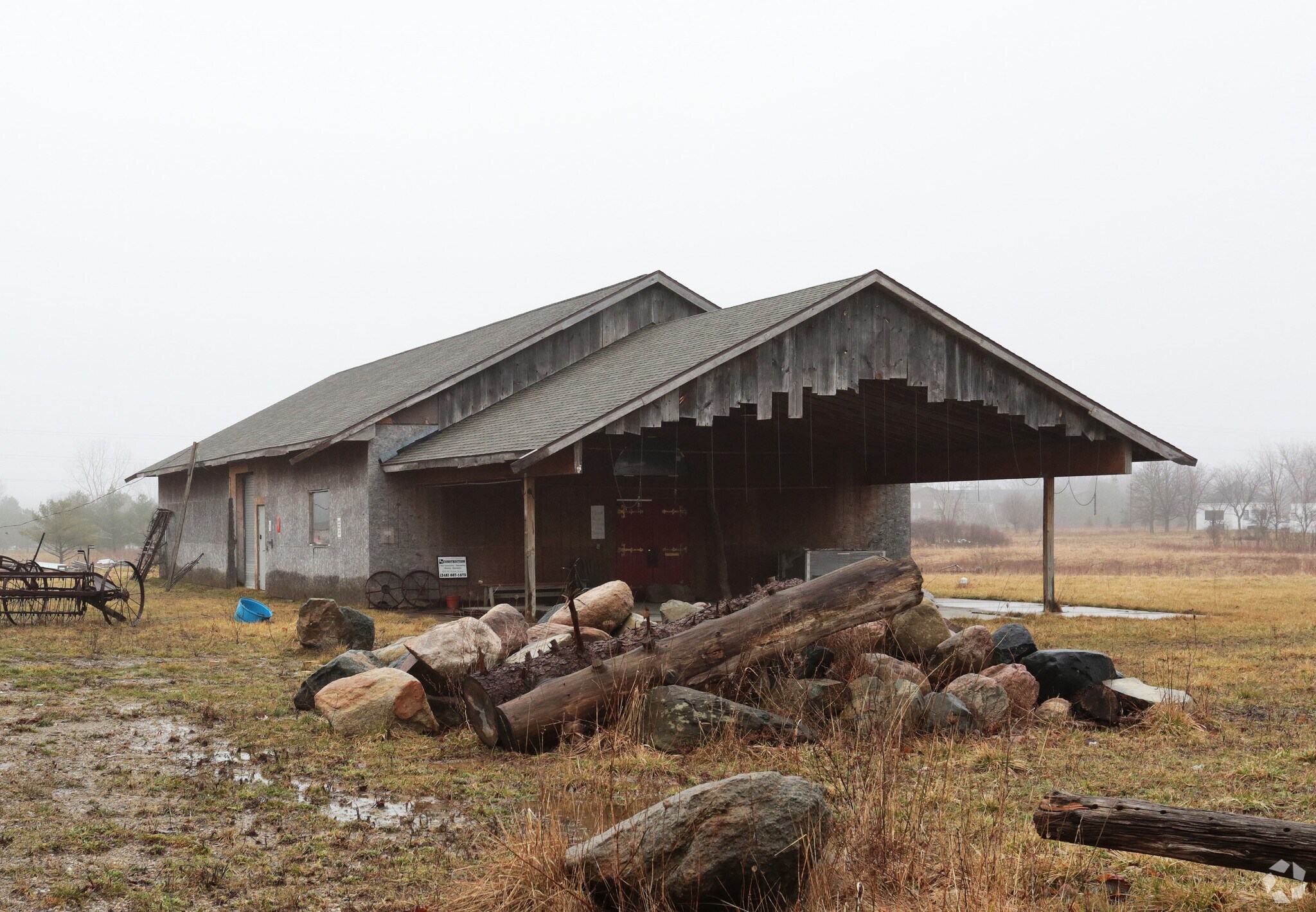 1027 S Elms Rd, Flint, MI for sale Primary Photo- Image 1 of 1