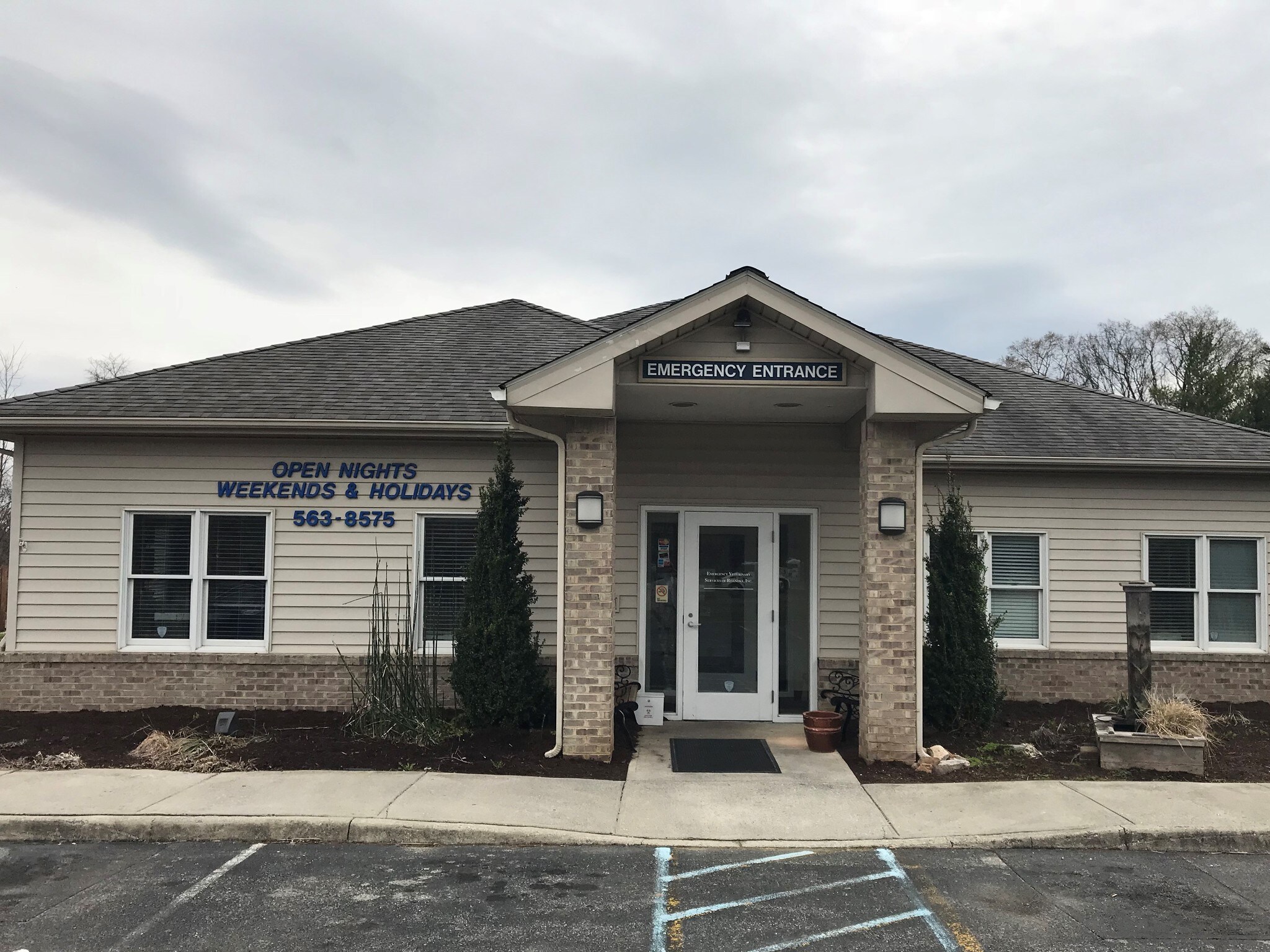 4902 Frontage Rd NW, Roanoke, VA for sale Building Photo- Image 1 of 1