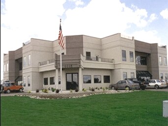 4445 2nd Ave S, Fargo, ND for sale - Primary Photo - Image 1 of 1