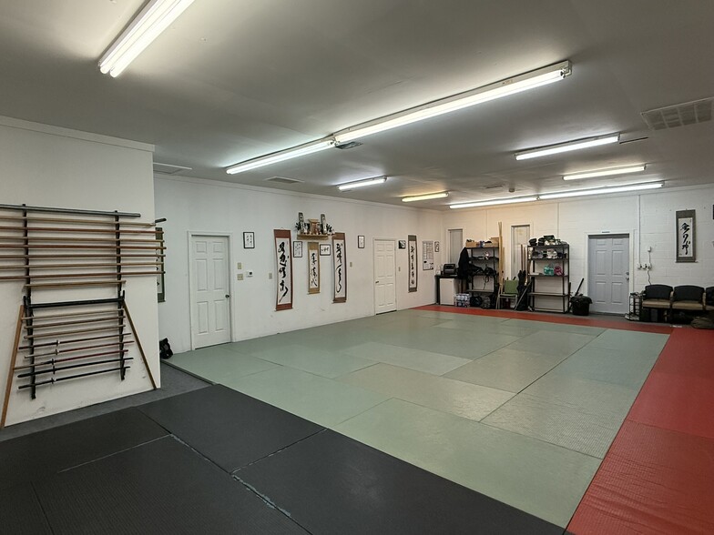 4408 Evangel Cir NW, Huntsville, AL for lease - Interior Photo - Image 3 of 9