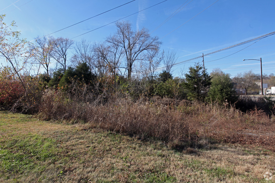 00 Elm Hill Pike, Nashville, TN for sale - Primary Photo - Image 1 of 1