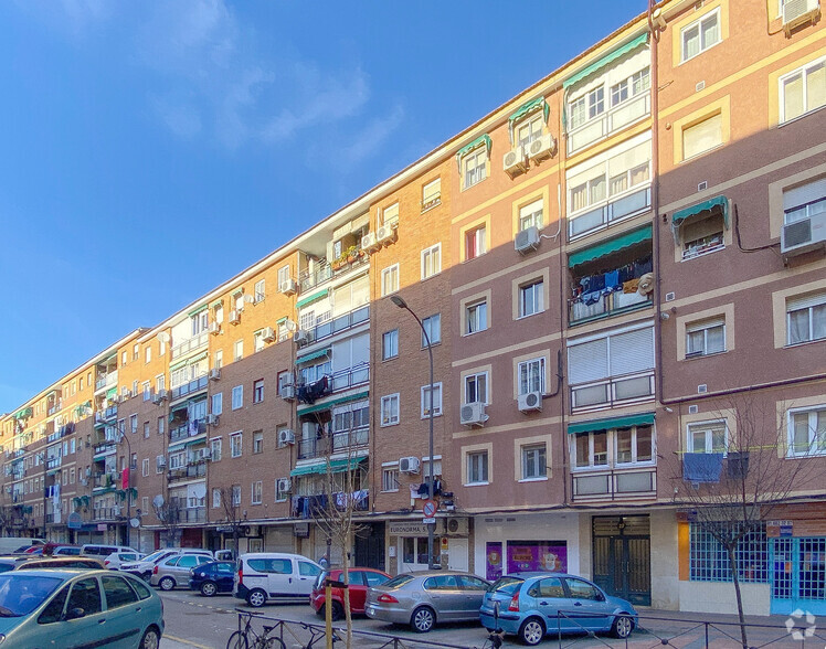 Calle Doctor Barraquer, 21, Getafe, Madrid for sale - Building Photo - Image 2 of 2